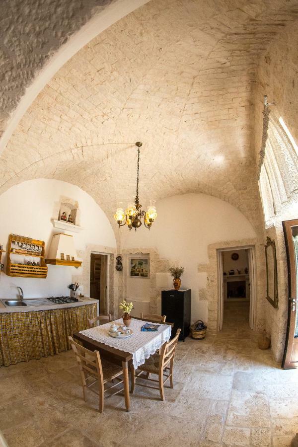 Agriturismo Grotta Di Figazzano Чистернино Экстерьер фото