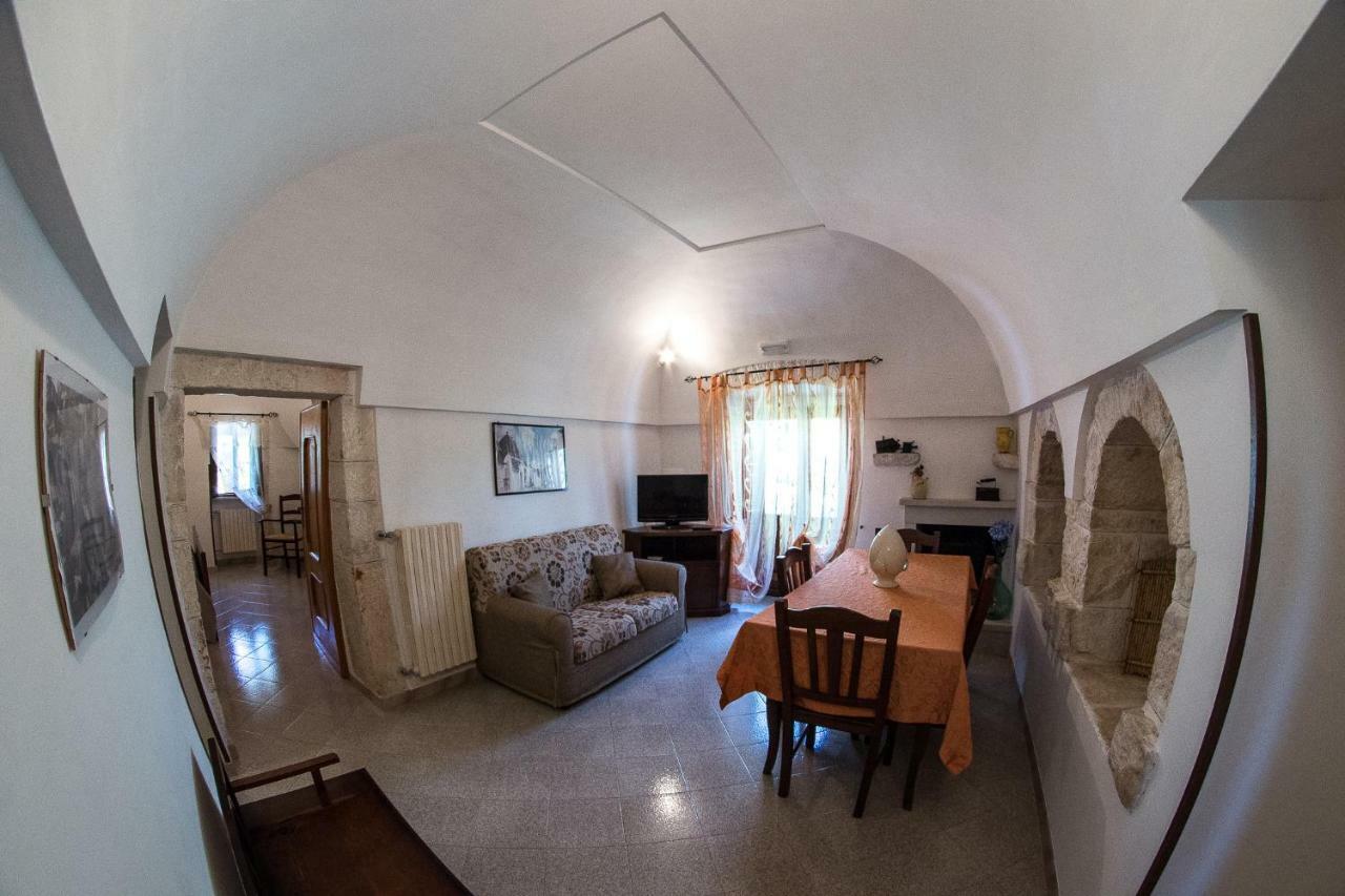Agriturismo Grotta Di Figazzano Чистернино Экстерьер фото